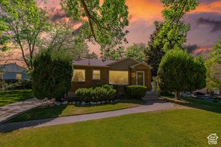 3923 S 2075 W, Roy, UT 84067