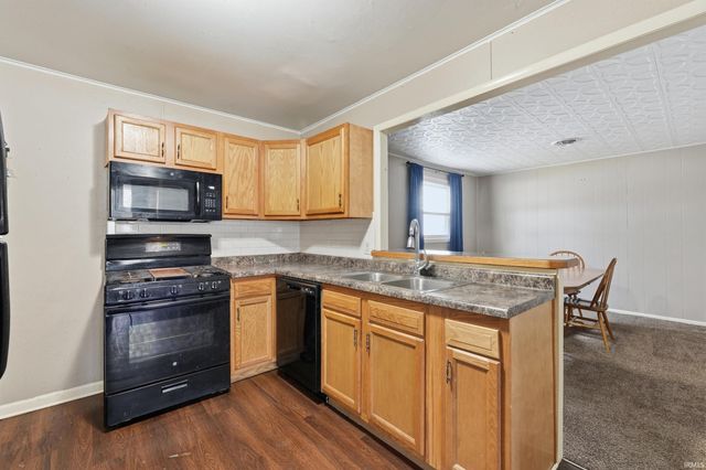 6411 Bristol Road, Fort Wayne, IN 46816