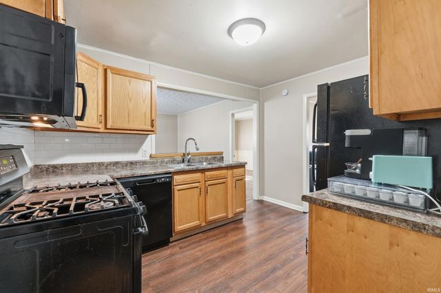 6411 Bristol Road, Fort Wayne, IN 46816