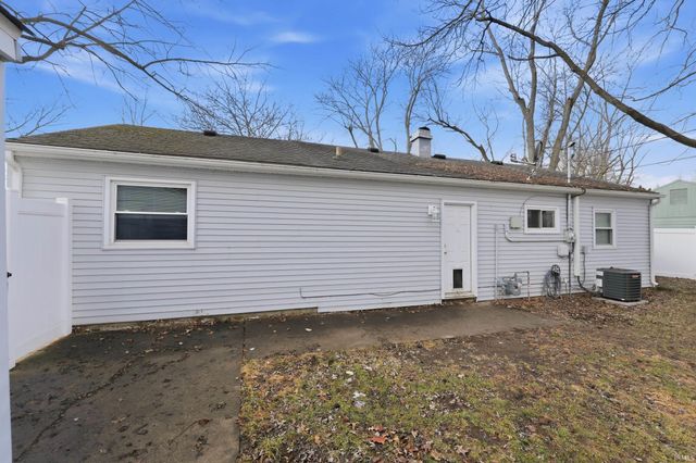 6411 Bristol Road, Fort Wayne, IN 46816