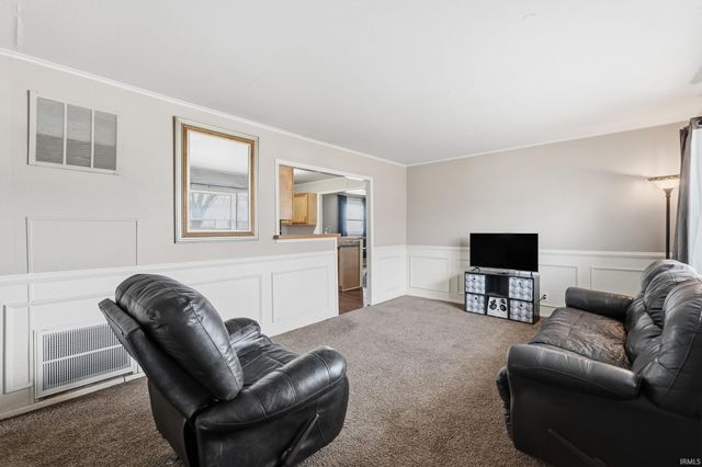 6411 Bristol Road, Fort Wayne, IN 46816