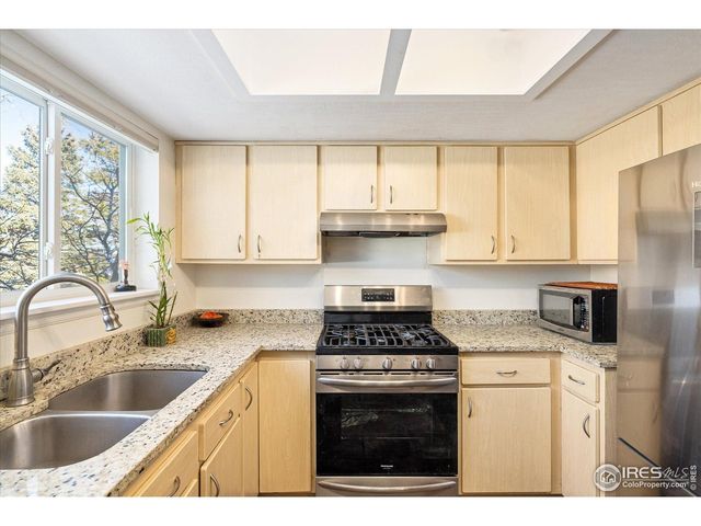 670 Quince Cir, Boulder, CO 80304