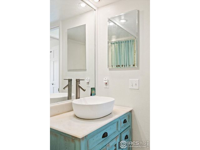 670 Quince Cir, Boulder, CO 80304