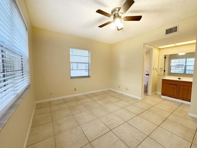 3207 NW 103rd Terrace 104-C, Coral Springs, FL 33065