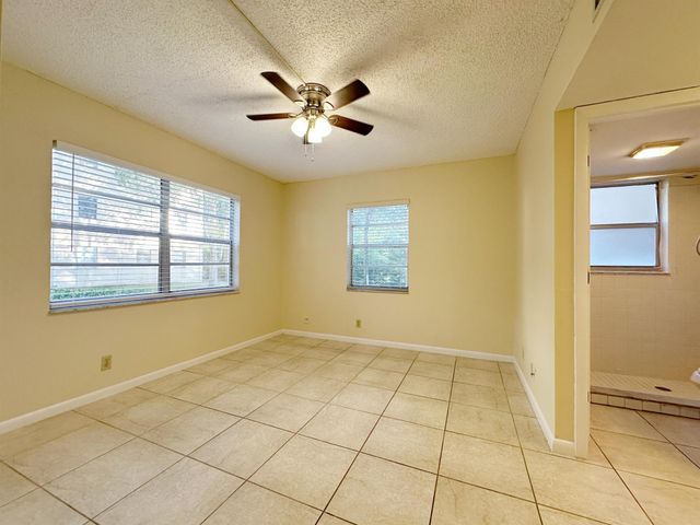 3207 NW 103rd Terrace 104-C, Coral Springs, FL 33065