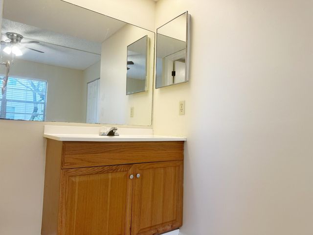 3207 NW 103rd Terrace 104-C, Coral Springs, FL 33065