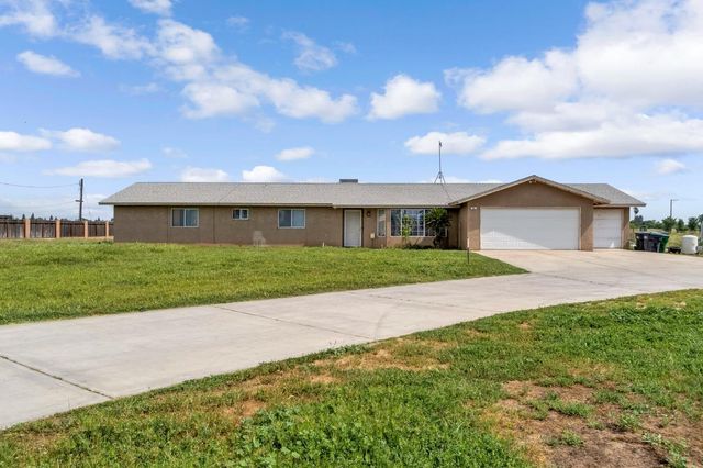 94 N Locan Avenue, Fresno, CA 93737