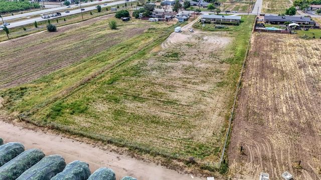 94 N Locan Avenue, Fresno, CA 93737