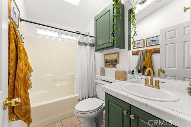 140 W Pioneer 133, Redlands, CA 92374