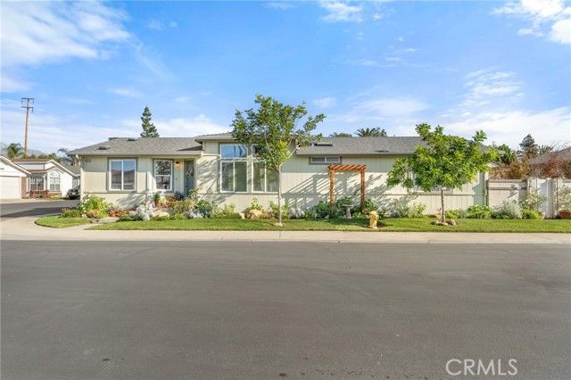 140 W Pioneer 133, Redlands, CA 92374