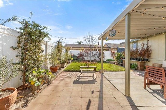 140 W Pioneer 133, Redlands, CA 92374