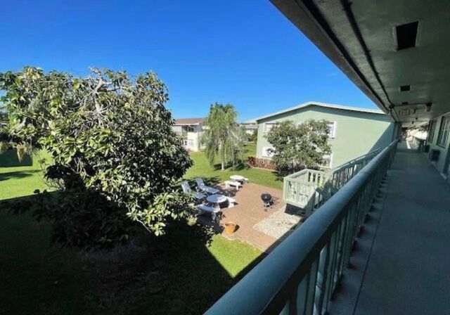 66 Easthampton C C, West Palm Beach, FL 33417