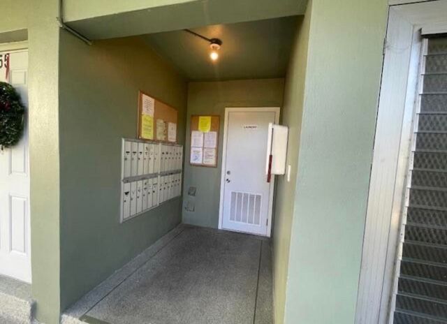 66 Easthampton C C, West Palm Beach, FL 33417