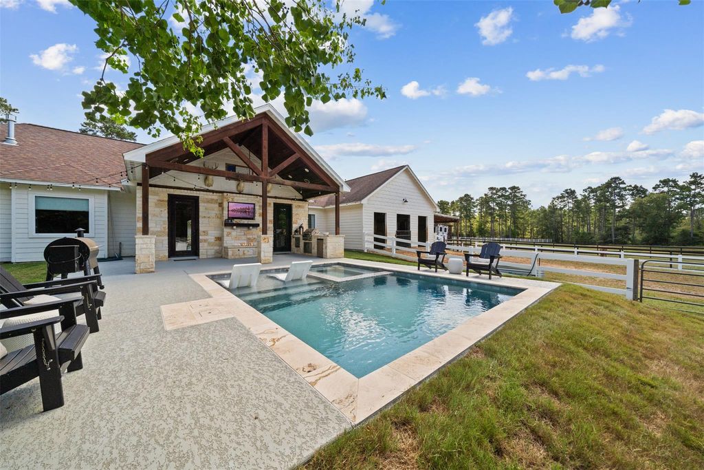 46509 Mcgill Road, Plantersville, TX 77363