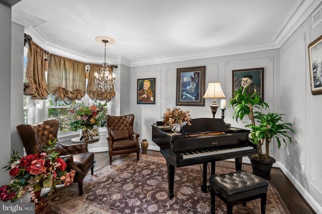 4 EDGEWATER DR, Hainesport, NJ 08036