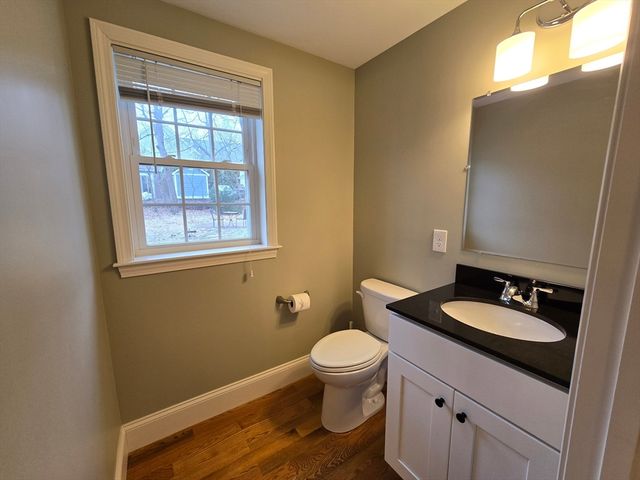 34 Park St 34, Arlington, MA 02474