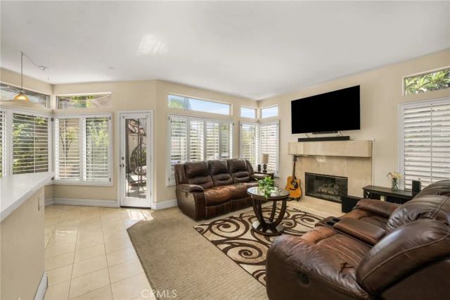 935 S Flintridge, Anaheim, CA 92808