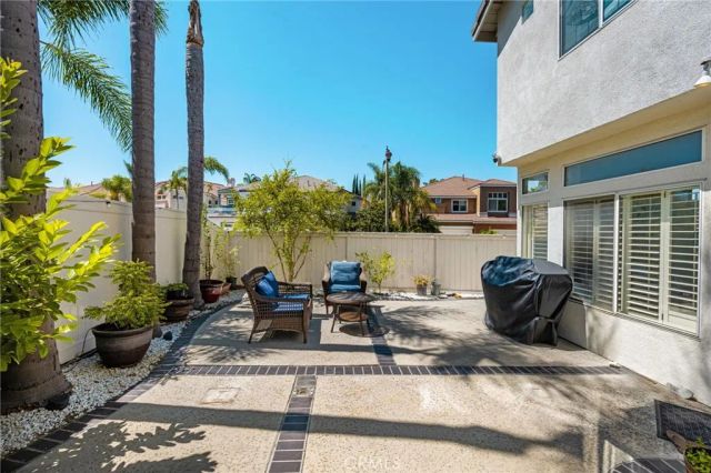 935 S Flintridge, Anaheim, CA 92808