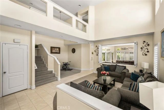 935 S Flintridge, Anaheim, CA 92808