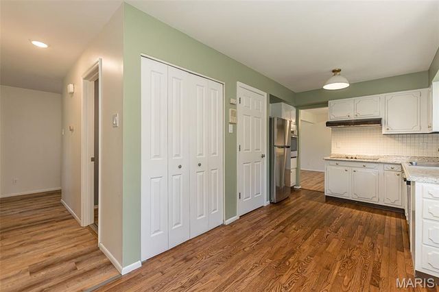 9822 Meadowfern Drive, Crestwood, MO 63126