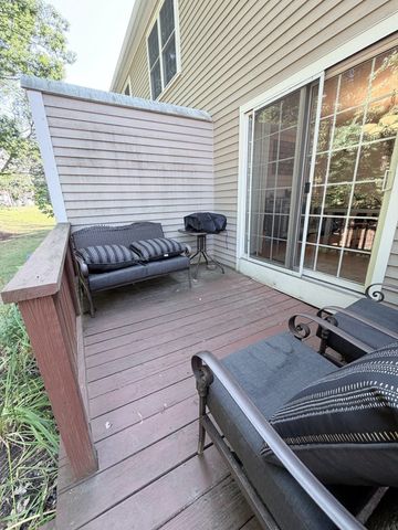 39 Bellwood Cir 39, Bellingham, MA 02019