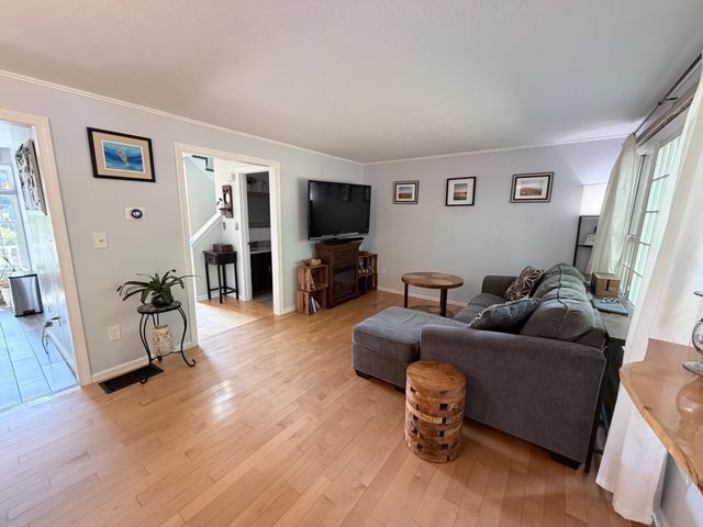 39 Bellwood Cir 39, Bellingham, MA 02019