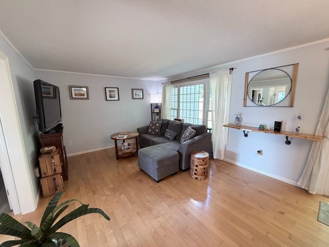 39 Bellwood Cir 39, Bellingham, MA 02019