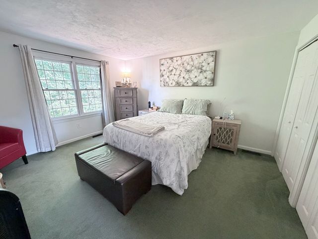 39 Bellwood Cir 39, Bellingham, MA 02019