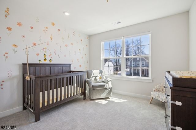 16 Esposito Ln, Roxbury Twp., NJ 07850