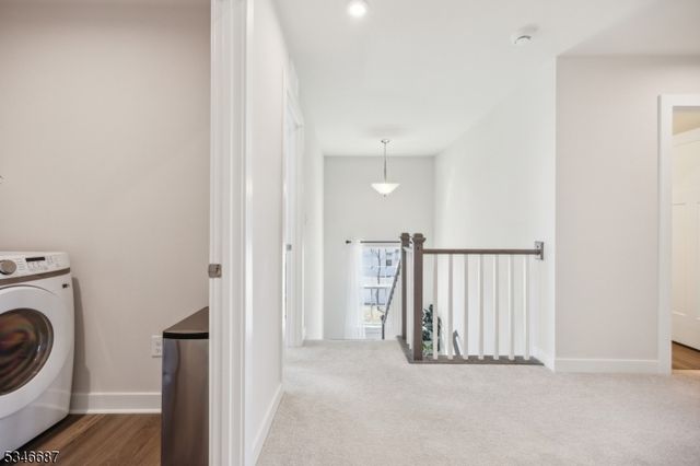 16 Esposito Ln, Roxbury Twp., NJ 07850