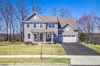16 Esposito Ln, Roxbury Twp., NJ 07850