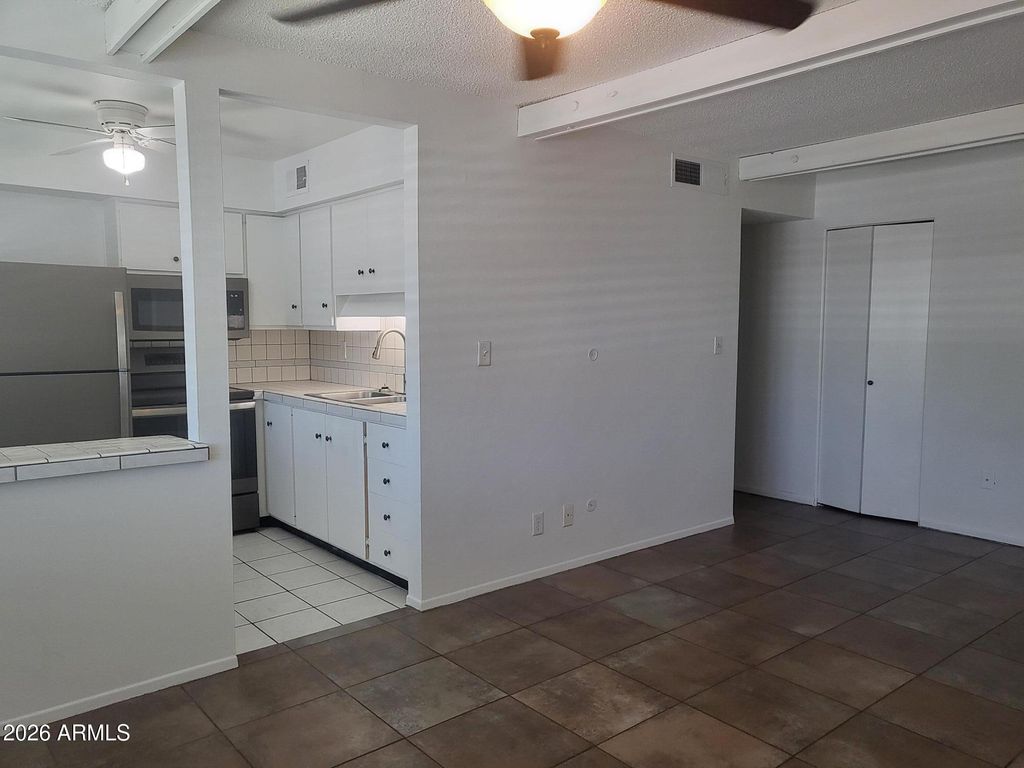 8211 E GARFIELD Street J219, Scottsdale, AZ 85257 — photo 5