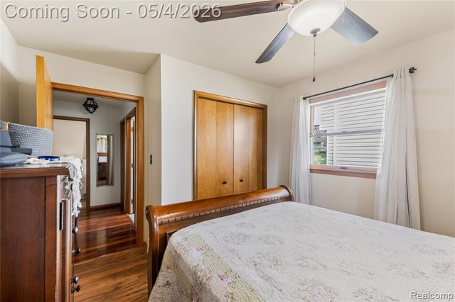 22050 Provincial Street, Trenton, MI 48183