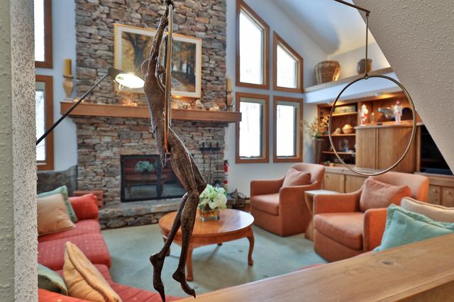 726 East Ash Road, Plymouth, VT 05056