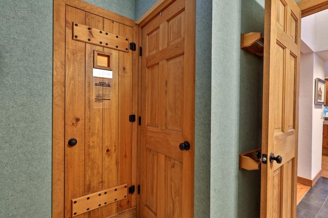 726 East Ash Road, Plymouth, VT 05056