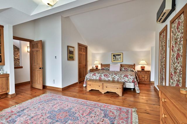 726 East Ash Road, Plymouth, VT 05056