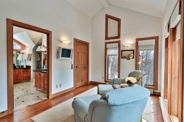 726 East Ash Road, Plymouth, VT 05056