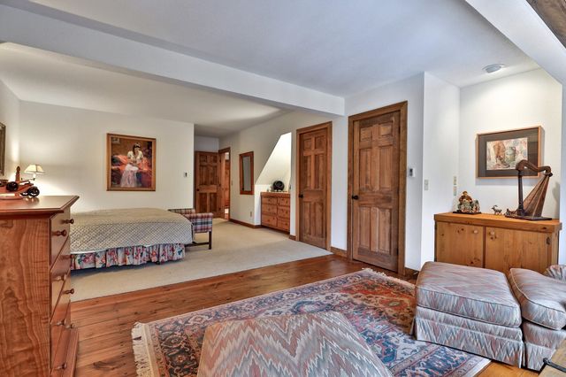 726 East Ash Road, Plymouth, VT 05056