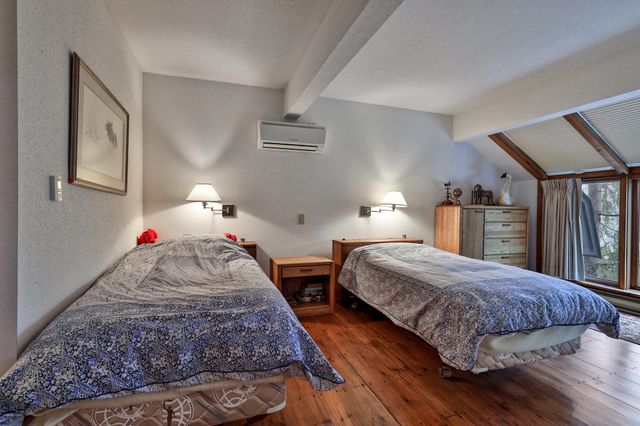 726 East Ash Road, Plymouth, VT 05056