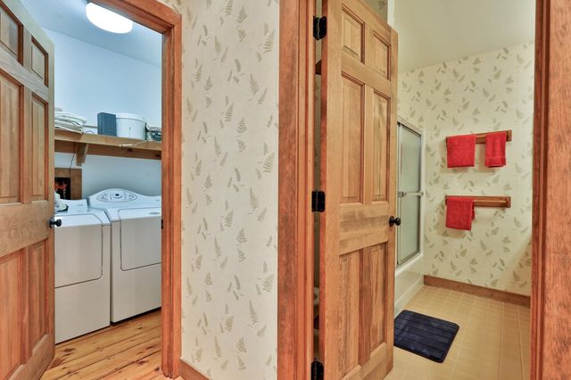 726 East Ash Road, Plymouth, VT 05056