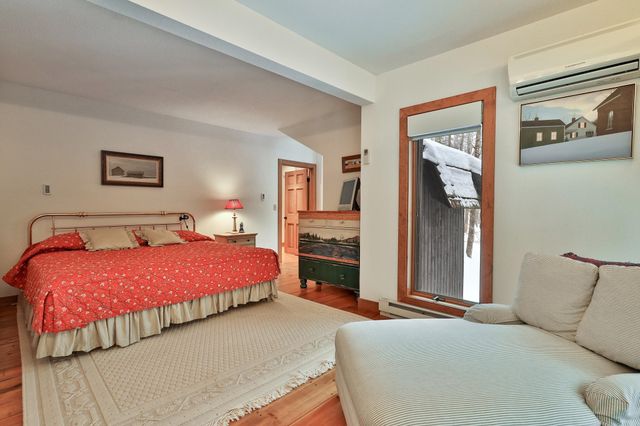 726 East Ash Road, Plymouth, VT 05056