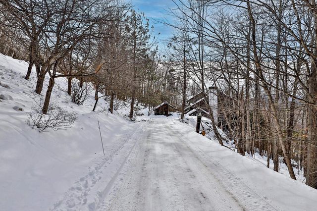 726 East Ash Road, Plymouth, VT 05056