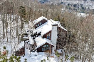 726 East Ash Road, Plymouth, VT 05056