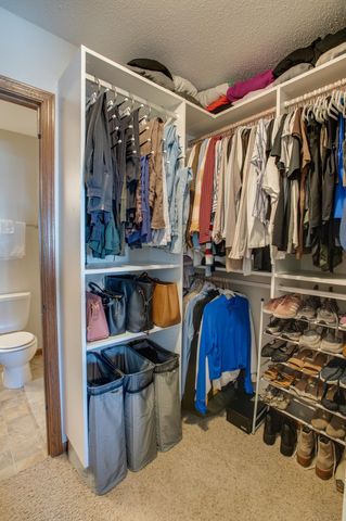 1158 44TH Avenue W, West Fargo, ND 58078