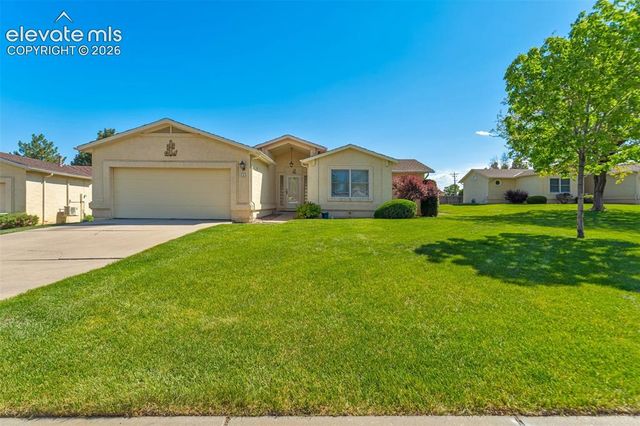 2 Cynthia Place, Pueblo, CO 81008