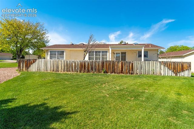 2 Cynthia Place, Pueblo, CO 81008
