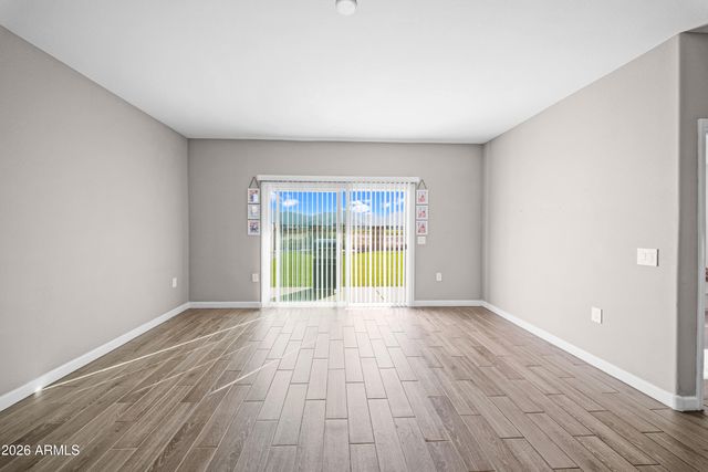 12105 W WIER Avenue, Avondale, AZ 85323