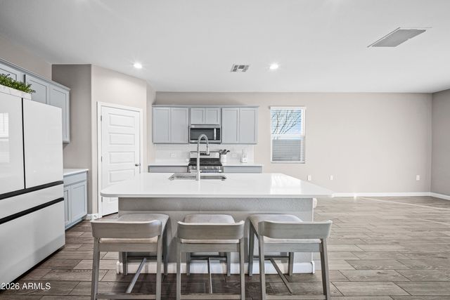 12105 W WIER Avenue, Avondale, AZ 85323