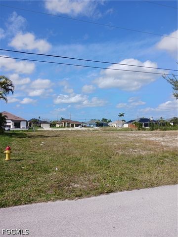 2708 SW 17th AVE, Cape Coral, FL 33914