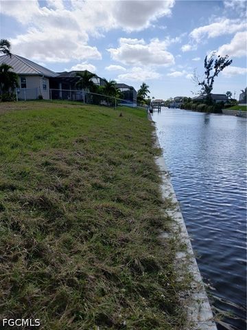 2708 SW 17th AVE, Cape Coral, FL 33914